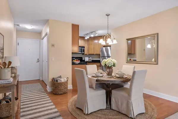 3540 Hennepin AVE #316, Minneapolis, MN 55408