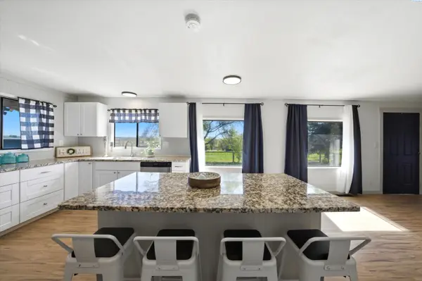 351 W Eltopia West, Eltopia, WA 99330