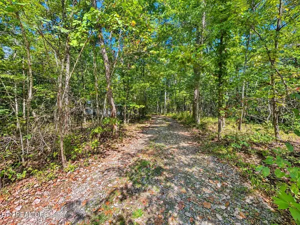 340 Cleggan Drive, Crossville, TN 38572