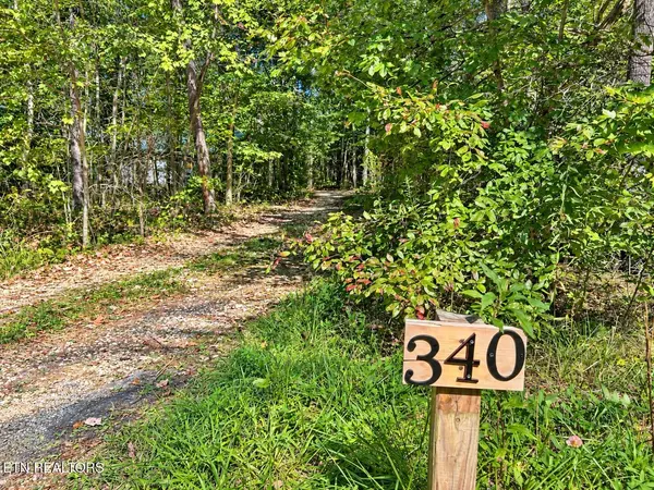 340 Cleggan Drive, Crossville, TN 38572