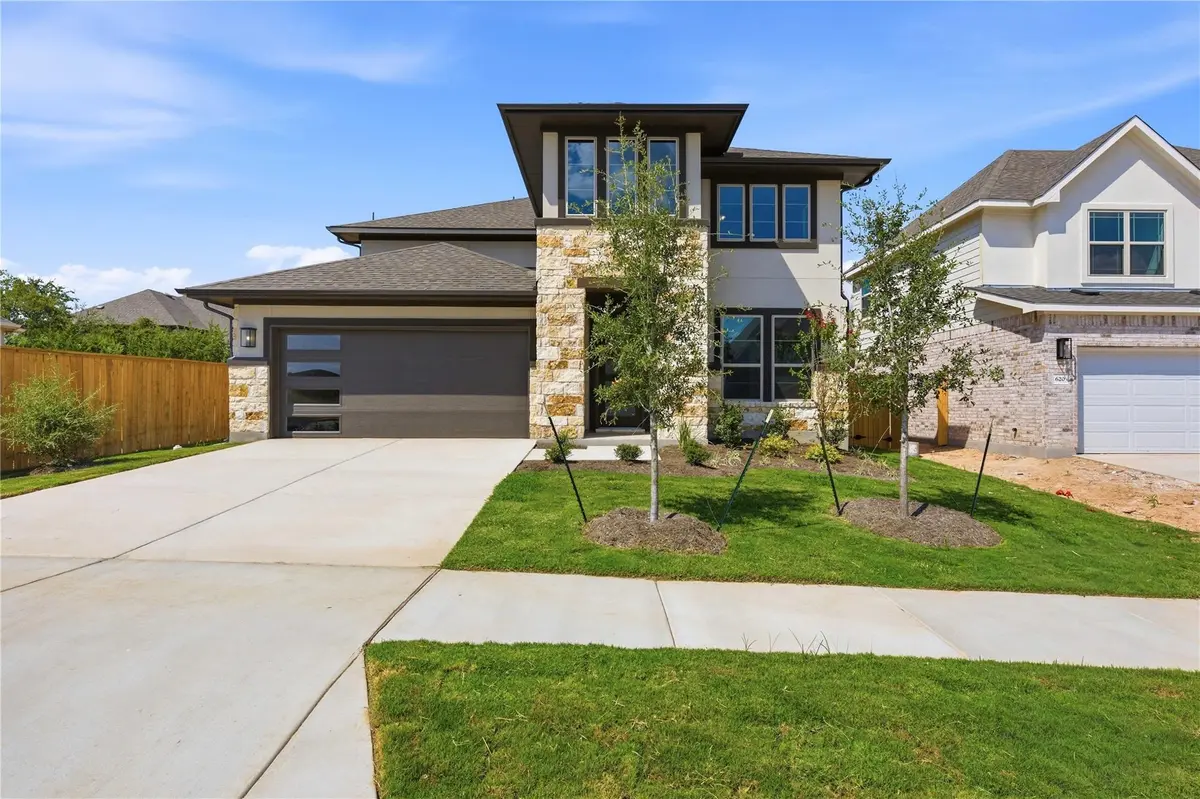 624 Breeze Hollow LN, Georgetown, TX 78628