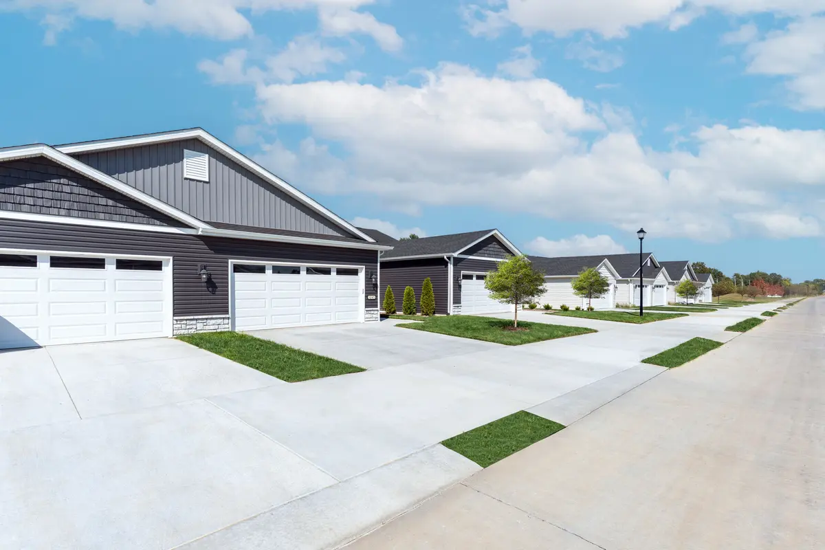 160 Spartan CIR #1, Ofallon, IL 62269