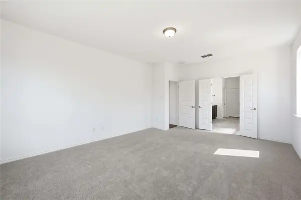 624 Breeze Hollow LN, Georgetown, TX 78628
