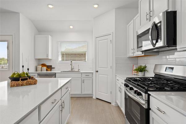 101 Sunrise Oak CV, Georgetown, TX 78628