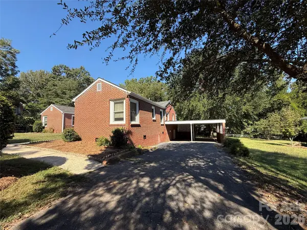 819 Wildwood ST, Wadesboro, NC 28170