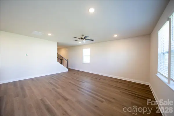 539 Larragan DR, Denver, NC 28037