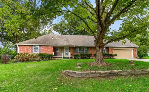 12107 Oak Ridge RD, Independence, MO 64052