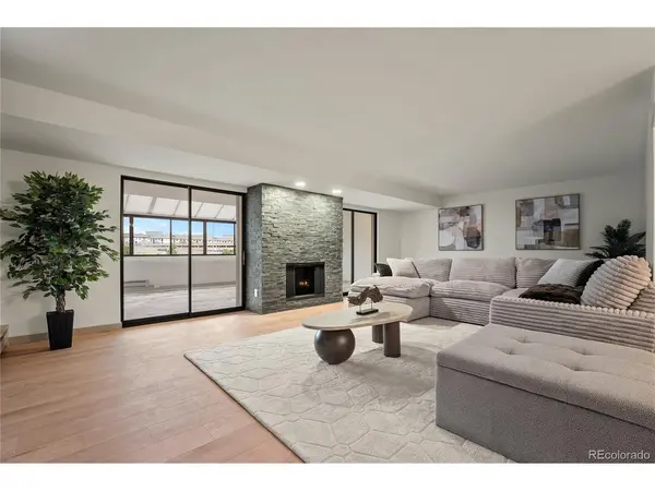 7000 E Quincy #A-301, Denver, CO 80237