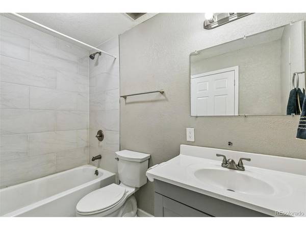 4524 Thompson, Denver, CO 80216