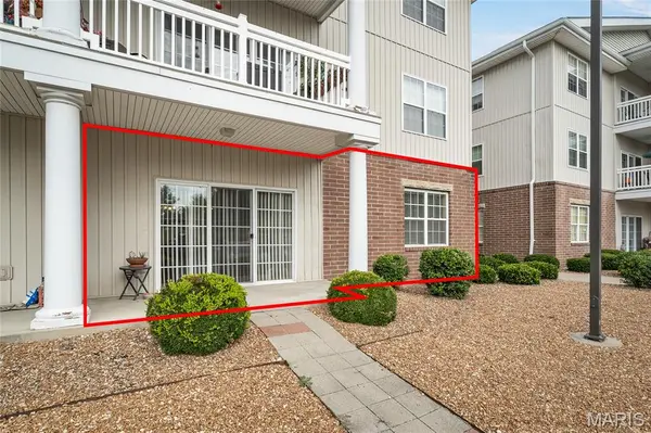1505 S Old Highway 94 #203, St Charles, MO 63303