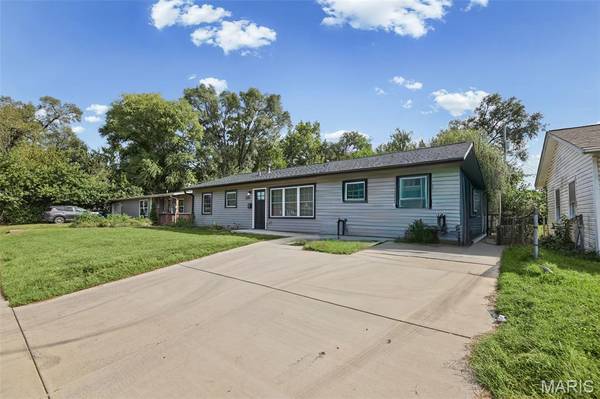 2108 Saint Clair AVE, Granite City, IL 62040