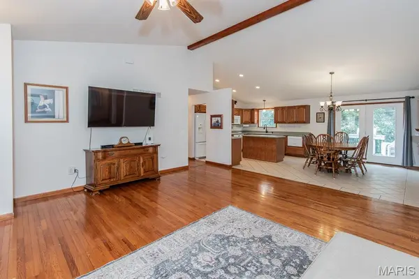 35 Chinkapin CT, Troy, MO 63379