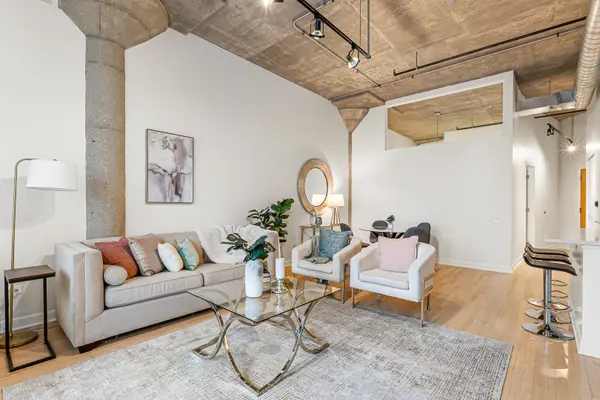 900 N Kingsbury ST #726, Chicago, IL 60610