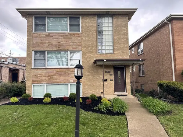 1215 Balmoral AVE #2, Westchester, IL 60154