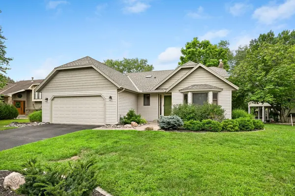14624 Hanover LN, Apple Valley, MN 55124