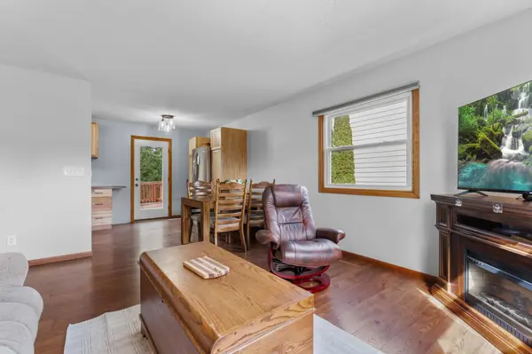 615 7th AVE NE, Stewartville, MN 55976