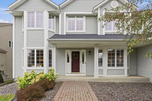 16130 39th PL N, Plymouth, MN 55446
