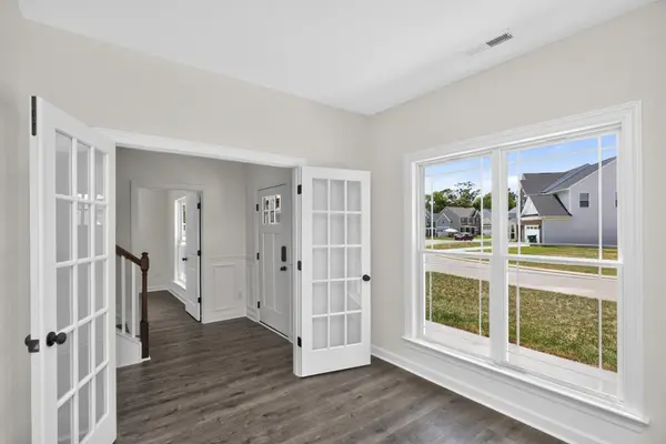 5023 Salient Dr, Spring Hill, TN 37174