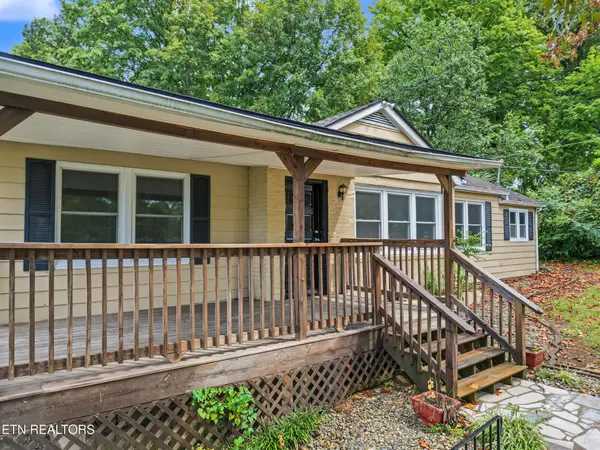 2149 Dandridge Ave, Knoxville, TN 37915