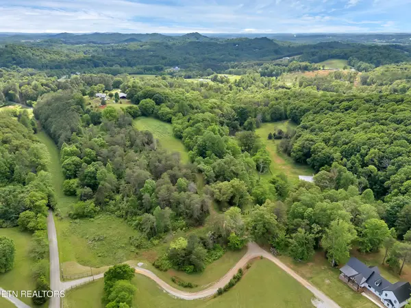 1155 Marble Hill Rd, Friendsville, TN 37737