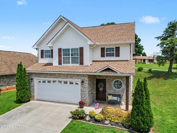245 Royal Oaks Drive, Maryville, TN 37801
