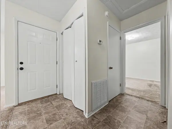 1817 Rosedale Ave, Knoxville, TN 37915
