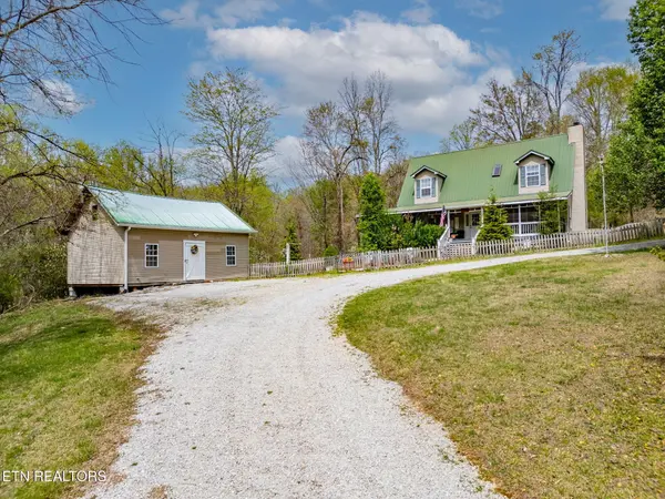 117 Watkins Lane, Jacksboro, TN 37757