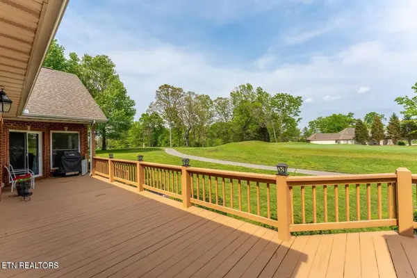 320 Iron Wood Circle, Crossville, TN 38571
