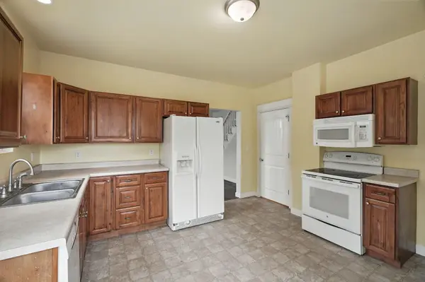 217 S Broadway St, Tekoa, WA 99033