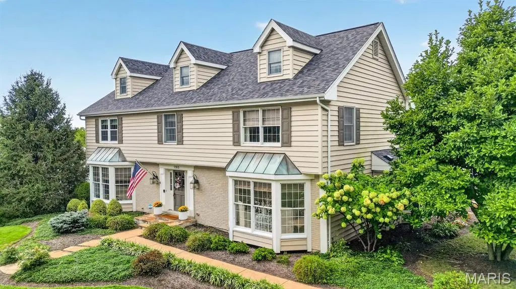 1165 Templeton PL, Chesterfield, MO 63017