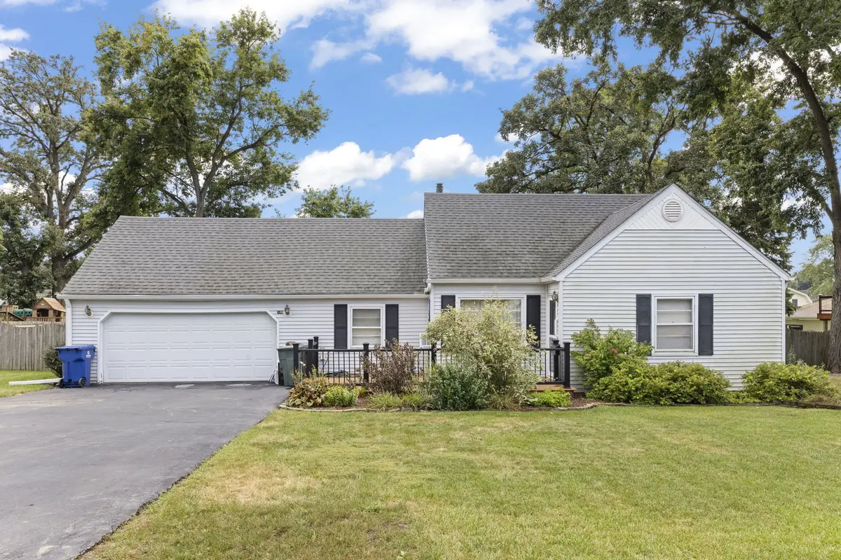 136 Ash ST, New Lenox, IL 60451