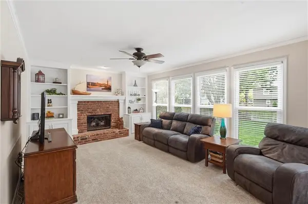 12265 S Mullen RD, Olathe, KS 66220
