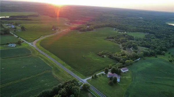 Z HWY, Edgerton, MO 64444