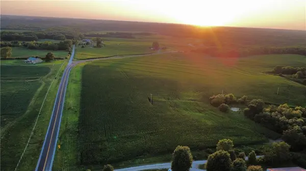 Z HWY, Edgerton, MO 64444
