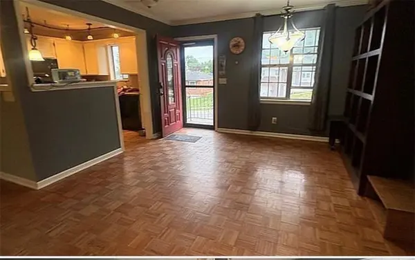 16904 E 35th TER #S, Independence, MO 64055