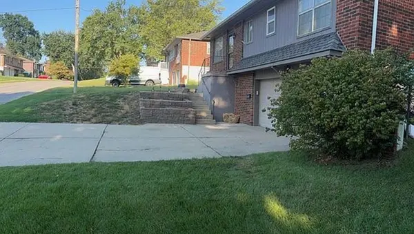 16904 E 35th TER #S, Independence, MO 64055
