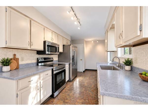 5915 Mercury, Fort Collins, CO 80525
