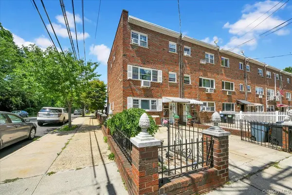 2521 Hollers AVE, Bronx, NY 10475