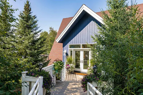 5226 Pontoon Bay Rd, Duluth, MN 55803
