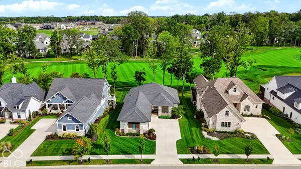 3685 Olde Well RUN, Zionsville, IN 46077