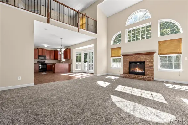 2221 Homefield Grove DR, O'fallon, MO 63366
