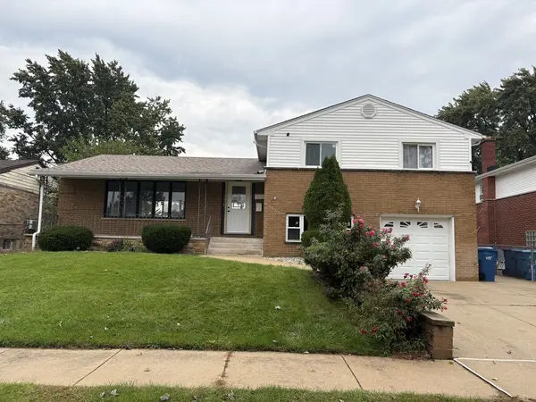 1621 Clay CT #House, Melrose Park, IL 60160