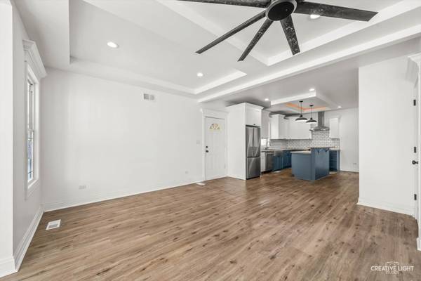 7724 S Chappel AVE, Chicago, IL 60649