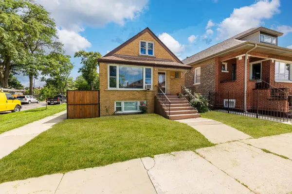 5801 S TALMAN AVE, Chicago, IL 60629