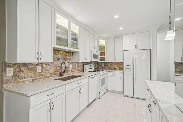 14054 Heywood PATH, Apple Valley, MN 55124