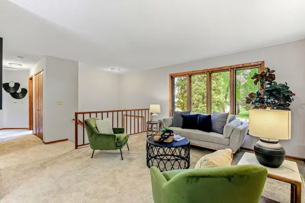 162 Quehl AVE N, Lakeland, MN 55043