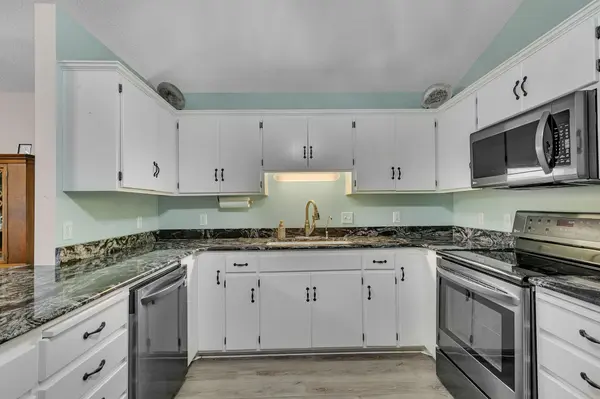226 Golf CT, Cold Spring, MN 56320