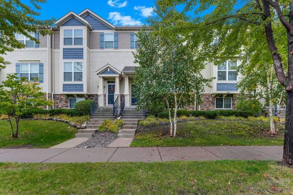 9673 Toledo LN N, Brooklyn Park, MN 55443