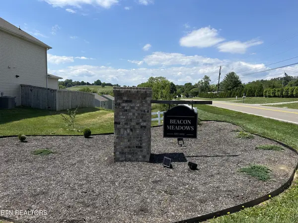 2817 Terrace View Rd, Sevierville, TN 37876