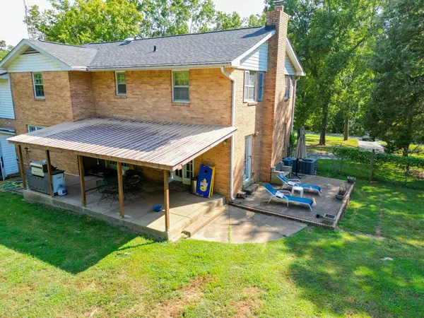 1219 Woodland Dr, New Johnsonville, TN 37134